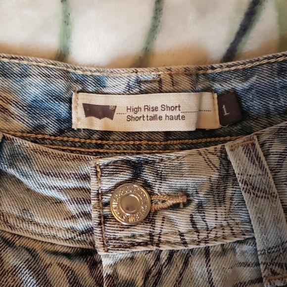 Levi's short - Picture 4 of 4